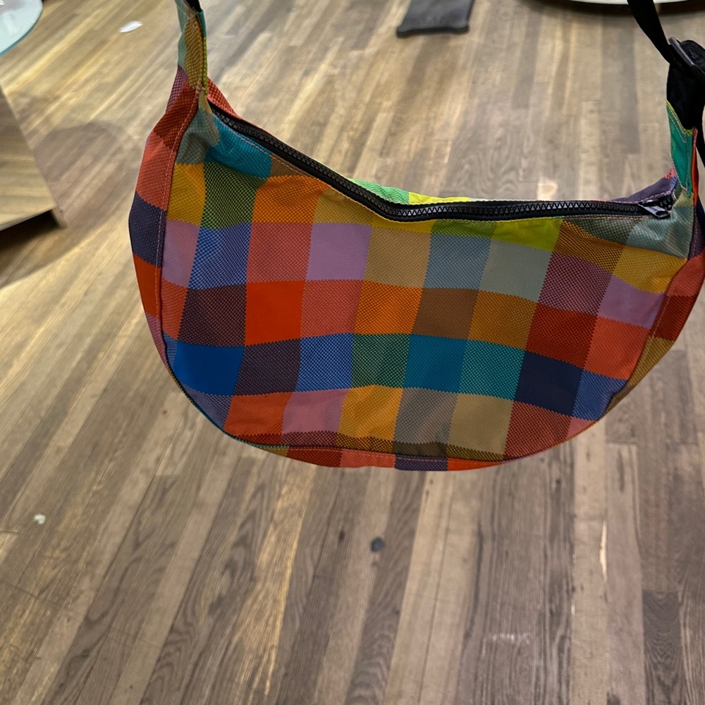 Baggu Crescent Bag in Madras